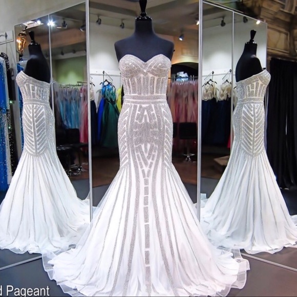 Diamond Sweetheart Mermaid Prom Dress - Picture 5 of 7